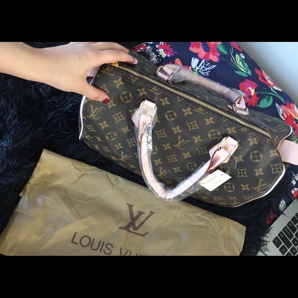 Hand bag - Picture 2 of 2